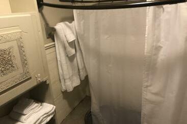 مبيت وإفطار El Nopal Casita Close To Sul Ross State University