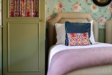 Rosegarden House by Unlock Hotels