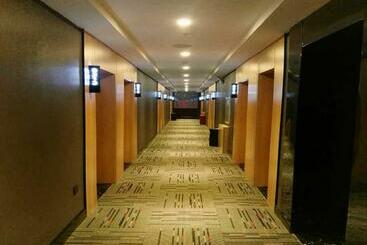 Thank Inn Plus Hotel Shanxi Changzhi District Changzhi College