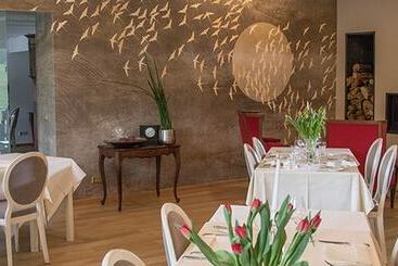 فندق Weiherhof Am Golfpark