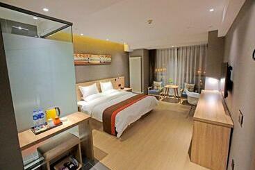 هتل Jun  Henan Anyang Wenfeng District Wanda Plaza