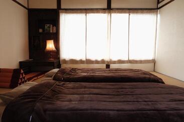 ペンション Guesthouse Shigi