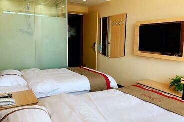 Thank Inn Chain Hotel Handan Feixiang District Pingyuan Square