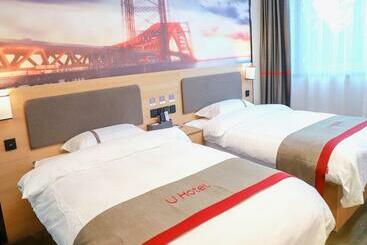 Thank Inn Chain Hotel Shanxi Yuncheng Ruicheng County Dongmao Plaza Store