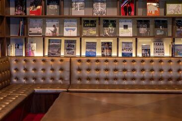 בית מלון כפרי Flags Isahaya Nagasaki