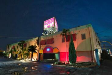 ホテル Omochabako