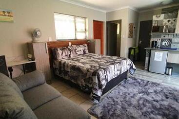 펜션 Meadows Guesthouse