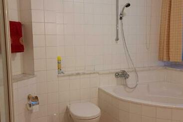 پانسیون Sveciu Namai Audra