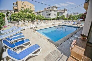 Apartamentos Don Miguel