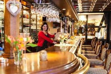 酒店 Aggertal Zur Alten Linde