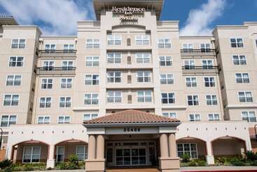 Отель Residence Inn By Marriott Newark Silicon Valley