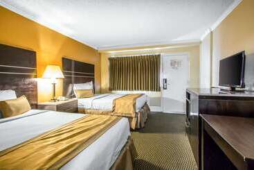 בית מלון כפרי The Boards Ac