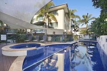 בית מלון כפרי The Cove Yamba