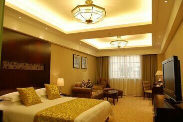 XingYu Oriental Bund Hotel