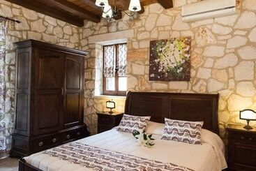 آپارتمان‌های توریست‌ها Boschetto Holiday Village