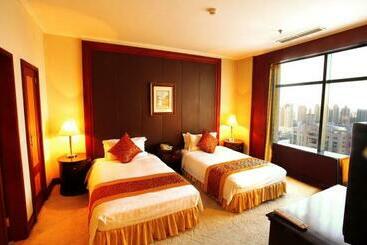 Central Plaza Hotel Dalian