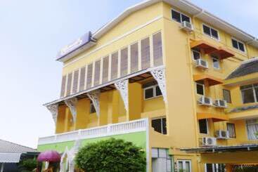 Hotel Sawasdee Sukhumvit Inn