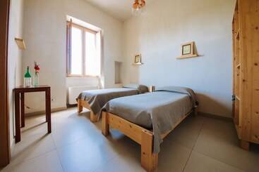 בית מלון כפרי Agriturismo Biologico Piccapane