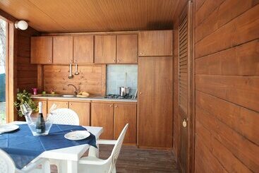 هتل Villaggio Camping Calapineta