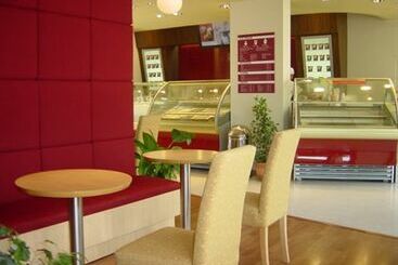 Curacao Howard Johnson Plaza Hotel