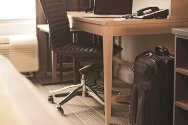 فندق Country Inn & Suites By Radisson, Jacksonairport, Ms