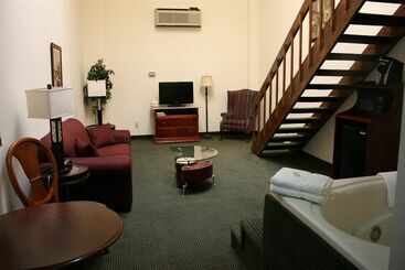 هتل Grand Royale Clarion Collection