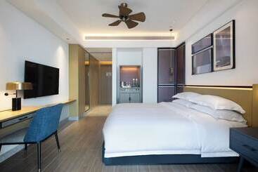 בית מלון כפרי Sanya Golden Phoenix Sea View