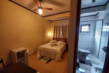 膳宿费 Pousada Girar Do Sol