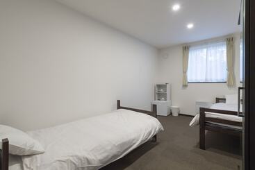 Общежитие Niseko Wow Lodge