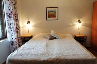 פנסיון Tahkonhovi Golden Chalet