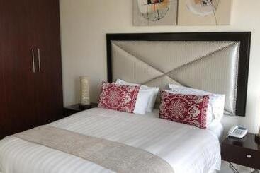 Coral Beach Bed & Breakfast