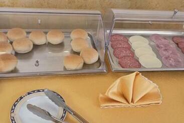 هتل Lido Degli Angeli