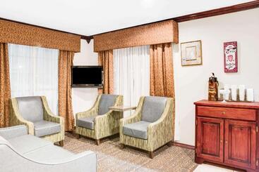 فندق Corporate Hospitality   Big Spring