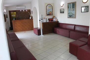 Отель Castiglione