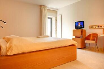 호텔 Château De Salettes