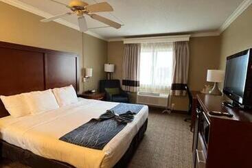 فندق Comfort Inn & Suites Ocean Shores