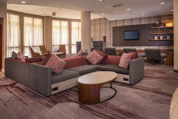 فندق Courtyard Fort Meade Bwi Business District