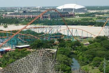 فندق Crowne Plaza Suites Arlington, An Ihg