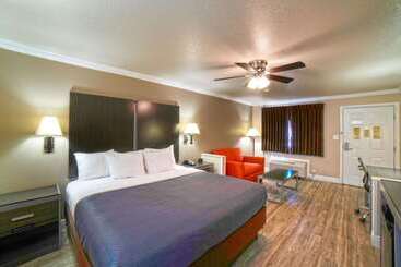 فندق Econo Lodge Inn & Suites Corpus Christi