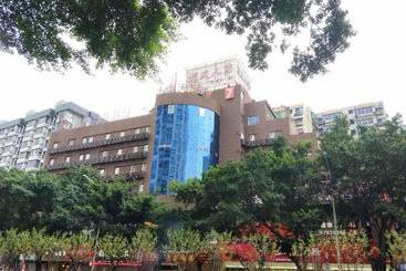 ホテル 7days Inn Premium Fuzhou Tatou Road