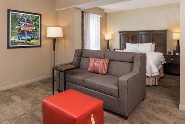 מלון דירות Hampton Inn & Suites Charlottearrowood Rd