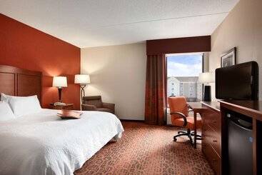 酒店 Hampton Inn Boston/braintree