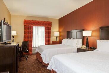 فندق Hampton Inn Elkton