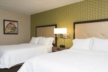 酒店 Hampton Inn Mt. Pleasant