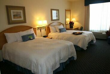 هتل Hampton Inn & Suites San Jose