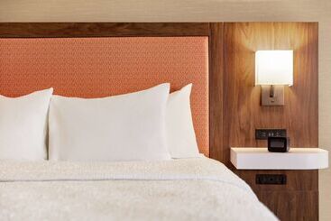 فندق Hampton Inn & Suites Valparaiso