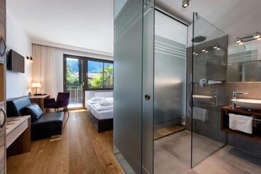 בית מלון כפרי Ladurner