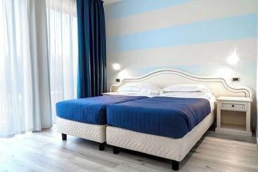 Ahg Riva Del Sole Hotel   Adults Only