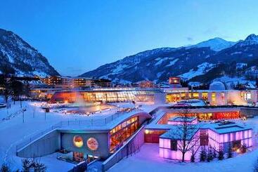 پانسیون Haus Kira