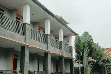 בית מלון כפרי Diana 2